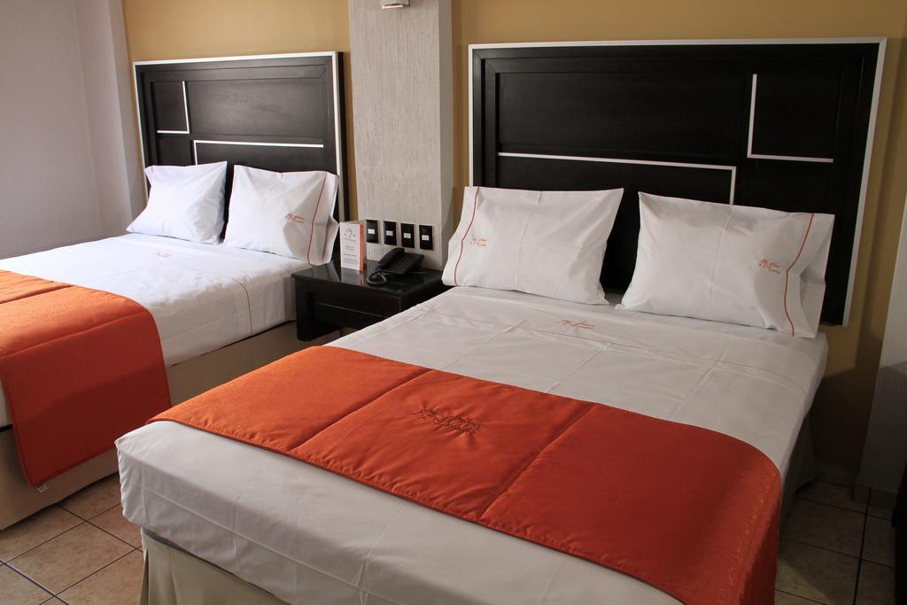 Hotel Estadio Guadalajara Ruang foto