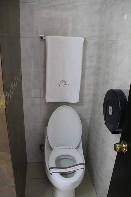 Hotel Estadio Guadalajara Ruang foto